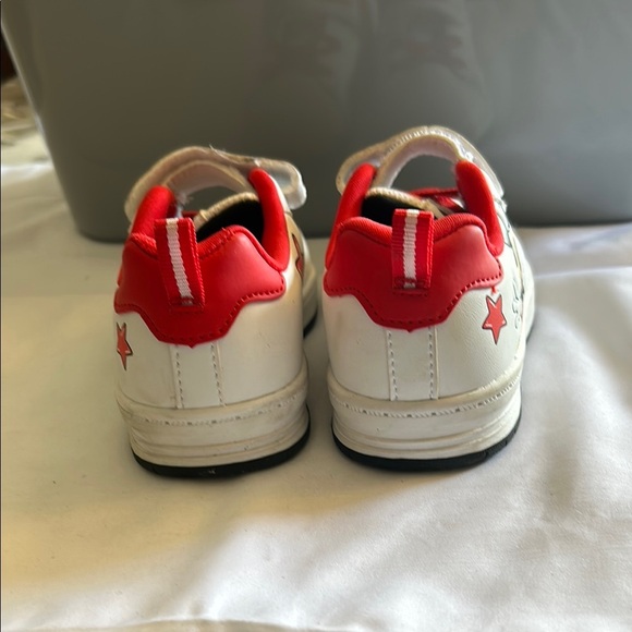 White and Red Low-Top Sneakers with Strap - Picture 3 of 6